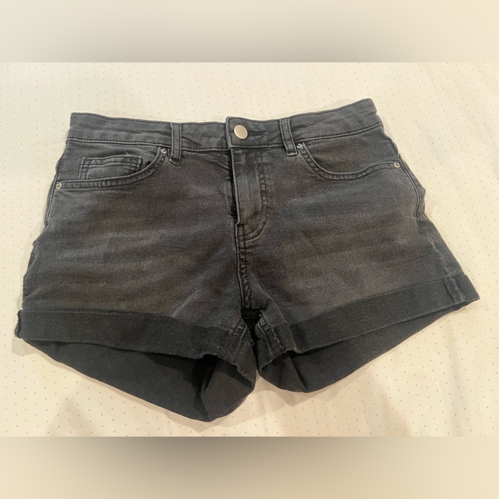 H&M Black Jean Shorts with Cuffed Hem